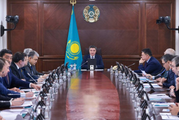 Фотография к новости: Бектенов Су тасқынына қарсы шараларды үйлестіру жөніндегі штаб отырысын өткізді