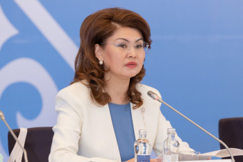 Фотография к новости: Балаева: Құрылтайдың мақсаты – қоғамдағы көкейкесті мәселелерді билікке жеткізу