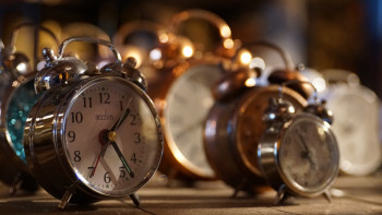 Фотография к новости: Алматы "жеке уақыт белдеуіне" көше ме?