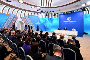 Фотография к новости: Мемлекет басшысы: Қоғамда тіл тигізу, ар-намысын аяққа таптау көбейіп кетті