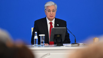 Фотография к новости: Енді психологтар мен "коучтар" бақылауға алынады. Тоқаев тапсырма берді