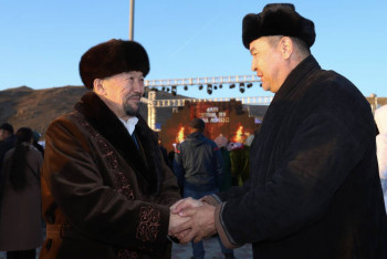 Фотография к новости: Көрісу мерекесі: Отпан тауға 12 мыңнан астам адам барды