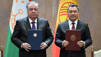 Фотография к новости: Қырғызстан мен Тәжікстан мемлекеттік шекара туралы келісімге қол қойды