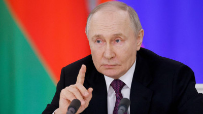 Путин Трамптың Украин әскерлеріне рақымшылық жасау туралы өтінішіне жауап берді