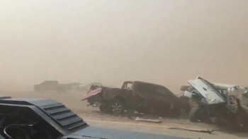 Фотография к новости: Дауыл мен қатты құйыннан 16 адам қаза тауып, ормандар өртеніп жатыр