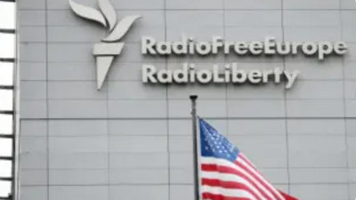 "Азаттықтың" соңы ма: Трамп танымал радио желіні қаржыландыруды тоқтатты