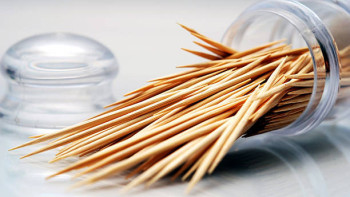 Фотография к новости: "Өліп қала жаздаған": Астанада 11 жастағы баланың асқазанынан тіс шұқығыш табылды