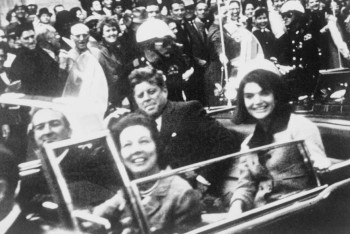 "Өте қызық болғалы тұр...": Трамп Кеннедидің өліміне қатысты құпия құжаттарды жария етеді