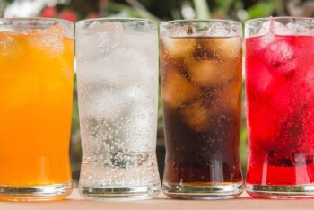 Фотография к новости: Тәтті сусындар қатерлі ісікке әкелуі мүмкін – ғалымдар дабыл қақты