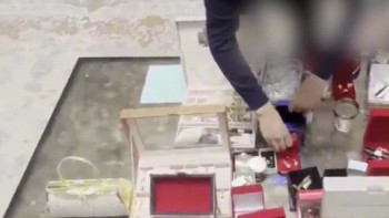 Фотография к новости: "Назира голд" иелерінен 300 миллионның алтыны мен бума-бума ақша тәркіленді