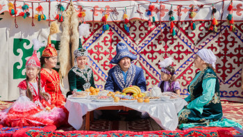 Фотография к новости: Наурызнама: 18 наурыз  – ұлттық киім күні