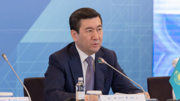 Фотография к новости: Қошанов: Әділетті Қазақстан - қоғамның сұранысынан туындаған қажеттілік