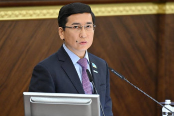 Фотография к новости: Аймағамбетов алаяқтардан күмәнді хабарлама алған