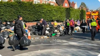 Фотография к новости: Англияда қаланы қоқыс басып, егеуқұйрық қаптады