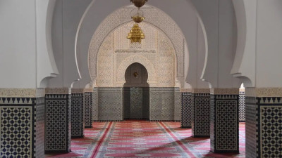 Ауыл мешітінде намаз оқып жатқан 44 адам ажал құшты