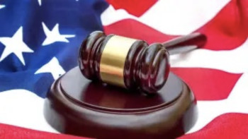 Фотография к новости: “Америка дауысы” журналистері Трамп әкімшілігін сотқа берді