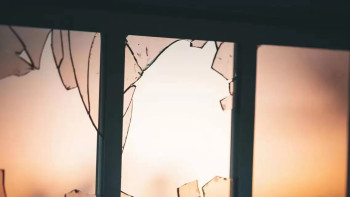 Фотография к новости: Көкшетауда нашақор мектепті әбігерге салды