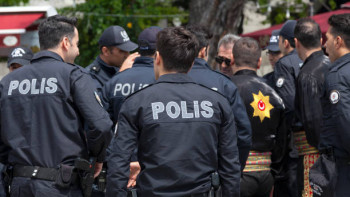 Фотография к новости: Ыстанбұлда елуден астам адам қамауға алынды