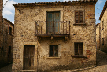 Фотография к новости: "Бір шыныаяқ кофеден де арзан". Италияда 540 теңгеге үйлер сатылып жатыр