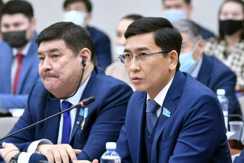 Фотография к новости: МӘМС жүйесіндегі заң бәріне бірдей емес пе? – Аймағамбетов түсіндірді