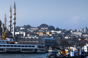 Фотография к новости: Ыстамбұлдағы наразылық шеруі туристерге тосқауыл болды ма