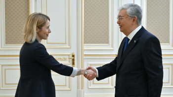 Фотография к новости: Тоқаев Еуропалық комиссияның вице-президентімен кездесті