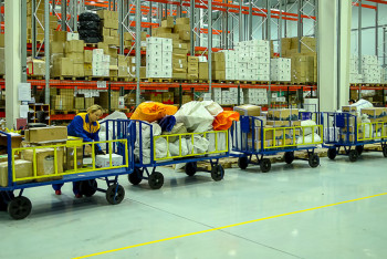 Фотография к новости: Поштамен жөнелтілген есірткіге тосқауыл қойылды