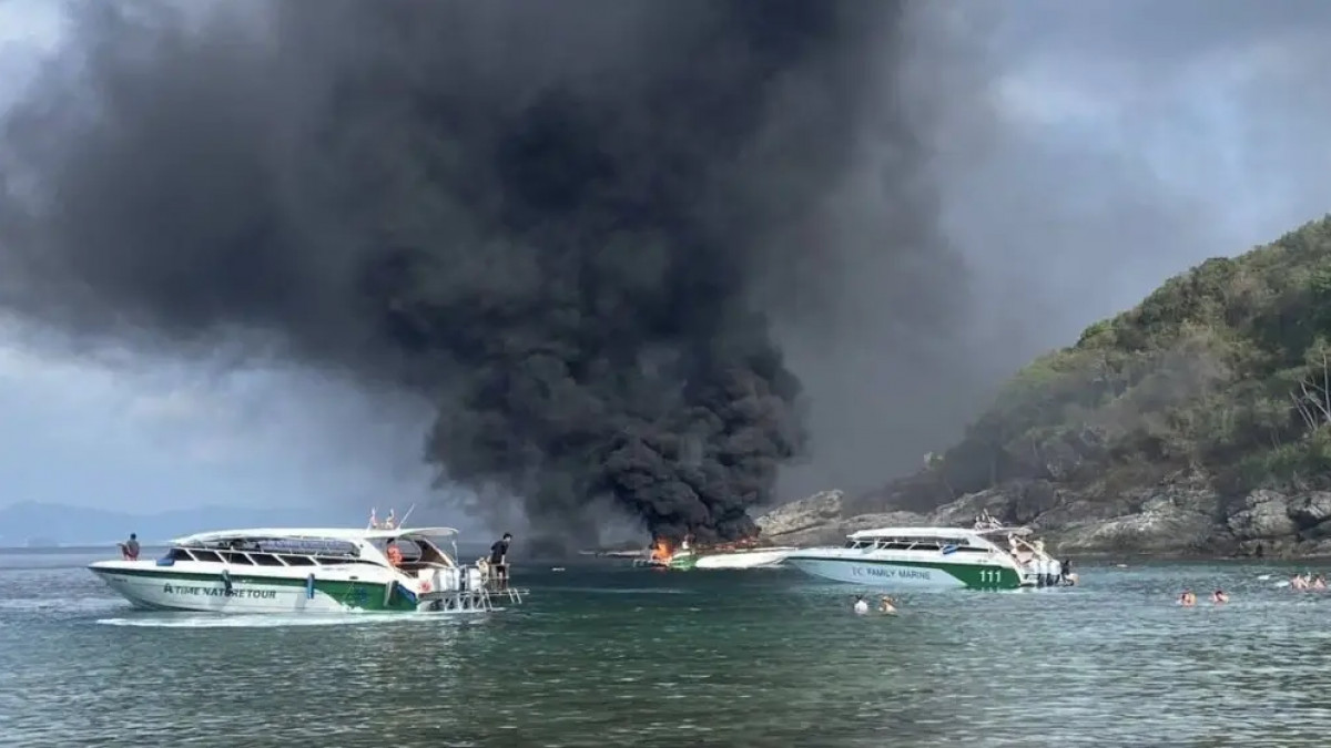  facebook.com/phuketinfocenter