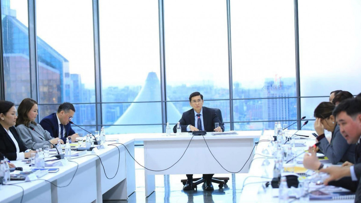  жеке мұрағаттан