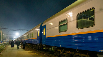 Фотография к новости: Пойыз билеттерін жарты бағасын төлеп, қалай алуға болады