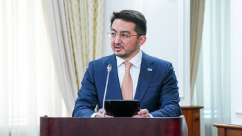 Фотография к новости: "Қағазбастылық жойылды, жатақхана автоматты түрде беріледі" – цифрлық жобалар таныстырылды