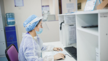 Фотография к новости: Алматыда шошқа тұмауының 127 жағдайы тіркелді