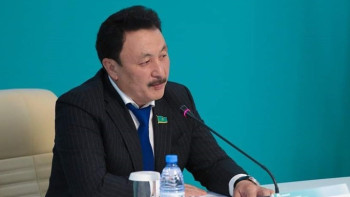 Фотография к новости: Қарттар үйіндегі қариялар зейнетақы алып жүр ме