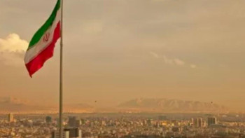 Фотография к новости: Иран әскерін жауынгерлік сапқа тұрғызды