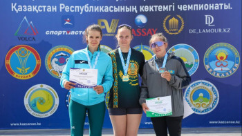 Фотография к новости: Мария Бровкова ел чемпионатында 2 алтын медаль алды
