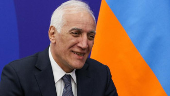 Фотография к новости: Президент қол қойды, бірақ Еуроодақ Арменияны қабылдай ма?