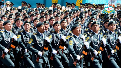 Жеңістің 80 жылдығы: Әскерилер парадқа қызу дайындалып жатыр