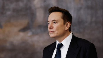 Фотография к новости: Еуропалық одақ Илон Масктің әлеуметтік желісіне млрд доллар айыппұл салмақшы