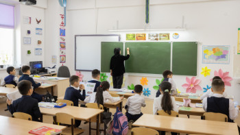 Фотография к новости: Мектептерде жасанды интеллект оқытылады – министрлік түсіндірді