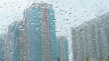 Фотография к новости: Алматы мен Астанада қатты нөсер жаңбыр жауады