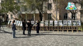 Фотография к новости: Алматыда Жеңістің 80 жылдығына арналған тарихи құжаттар көрмесі өтті