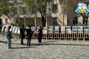 Фотография к новости: Алматыда Жеңістің 80 жылдығына арналған тарихи құжаттар көрмесі өтті