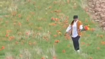 Фотография к новости: Полиция 12 млн теңгенің гүлін жұлған әйелді іздеп жатыр