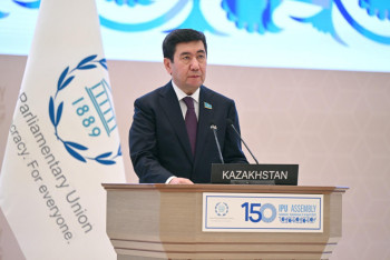 Фотография к новости: Қазақстан 140 елдің парламентшілерімен реформалар тәжірибесімен бөлісті