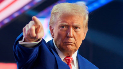 Трамп Қытайға 9 сәуірден бастап 50% қосымша баж салығын енгізетінін ескертті