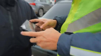 Фотография к новости: Құтқарушылар былтыр жоғалған атыраулық қызды іздеуді қайта бастады