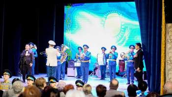 Фотография к новости: Семейде Жеңістің 80 жылдығына арналған әндер фестивалі өтті