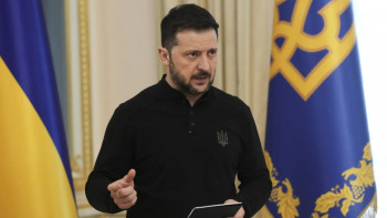 Фотография к новости: "155 қытайлық бар". Қытай Зеленскийдің айыбына жауап қатты