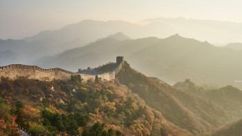 Фотография к новости: Сауда соғысы: Қытай 84% vs АҚШ 125%