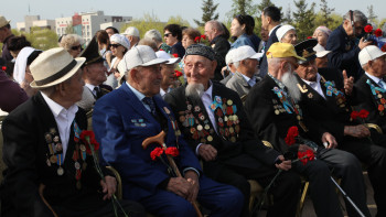 Фотография к новости: Тағы бір облыс ардагерлеріне 5 млн теңгеден беретін болды